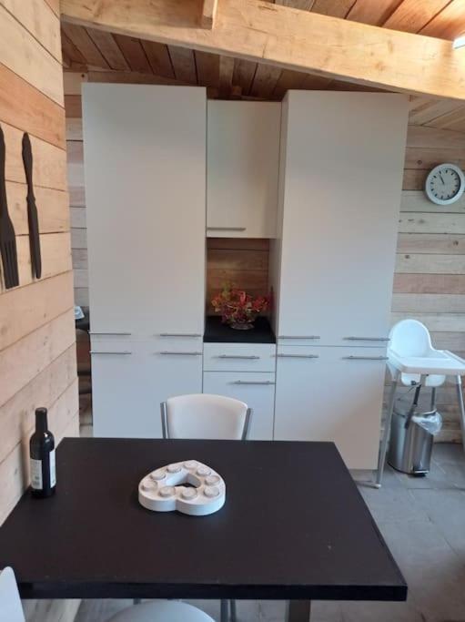 فيلا Le P'Tit Nid : Mini Loft Pour 2 A 4 Personnes Tellin المظهر الخارجي الصورة
